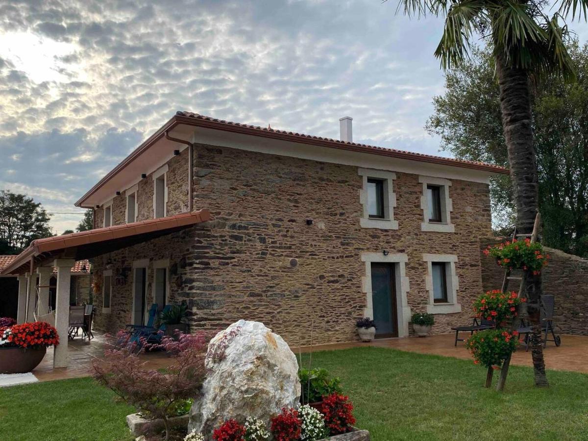 Villa Casa Fontes Rosas Touro Exterior foto